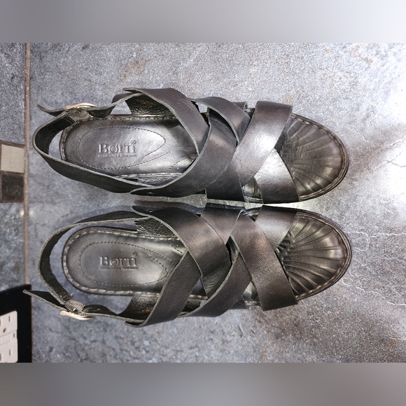 Born Cataleen Wedge Sandles Women's size 9 - Picture 4 of 11